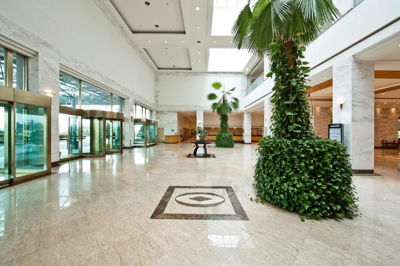 Hotel Hyundai by Lahan Mokpo Yeongam Bagian luar foto