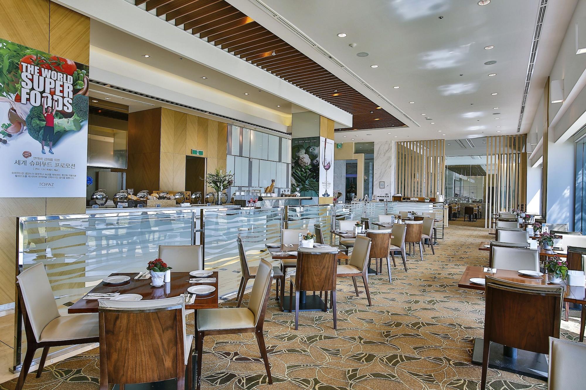 Hotel Hyundai by Lahan Mokpo Yeongam Bagian luar foto